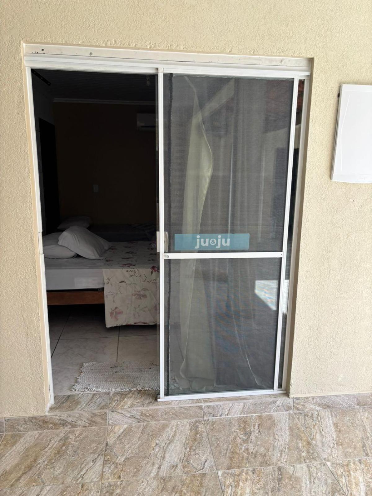 Recanto Pousada Ju&Ju Com Piscina Compartilhada Pontal do Paraná Zewnętrze zdjęcie